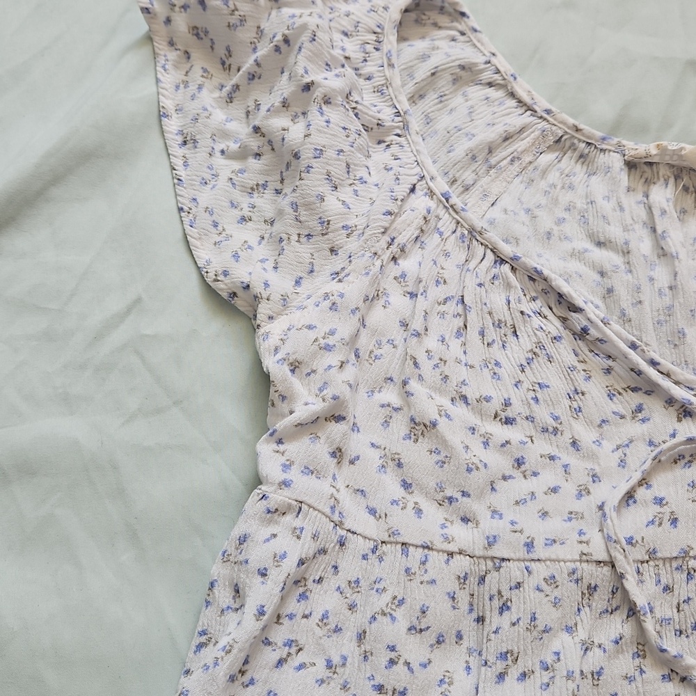 Hippie Rose White With Blue Floral Blouse, Size S - Picture 3 of 6